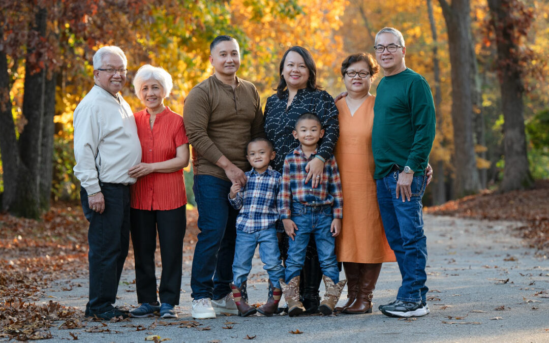 Large Group Family Photos with Grandparents