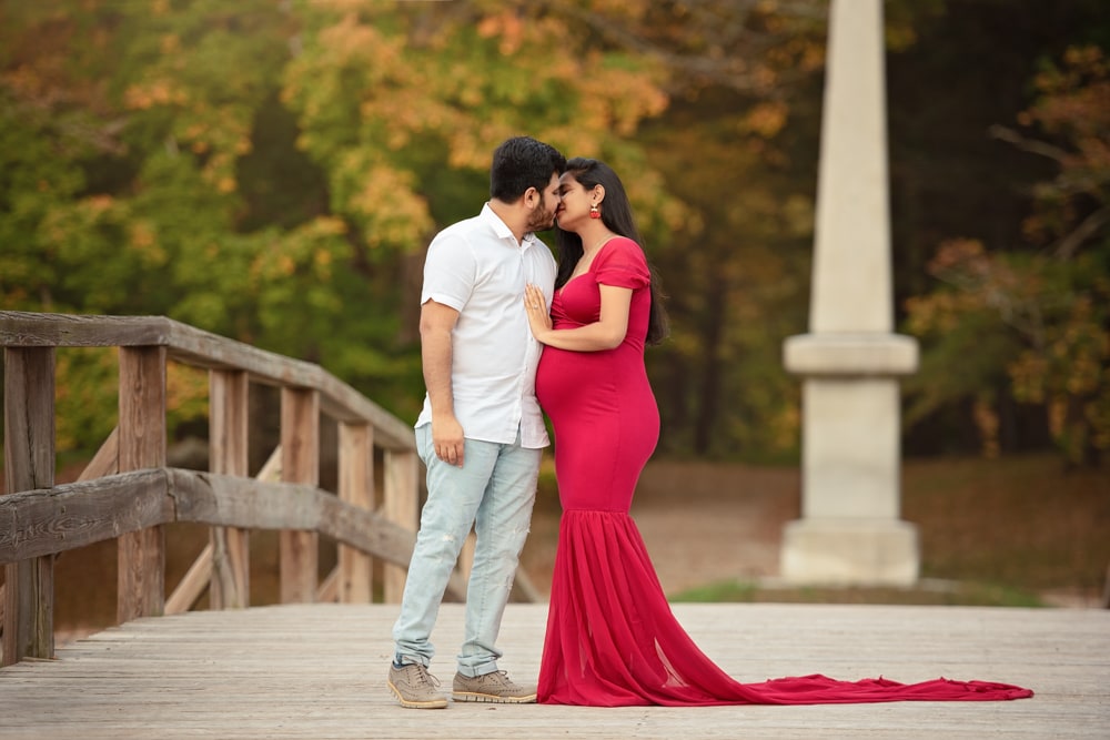 Concord North Bridge Maternity Photographer