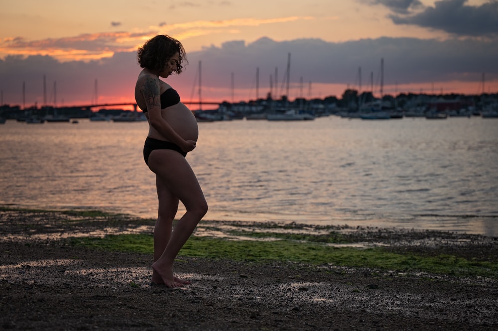 Fine art maternity portrait of expecting couple — Chelmsford Massachusetts