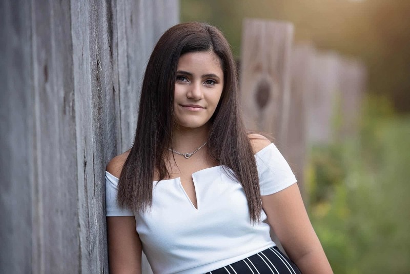 outdoor-senior portrait-session-acton-massachusetts