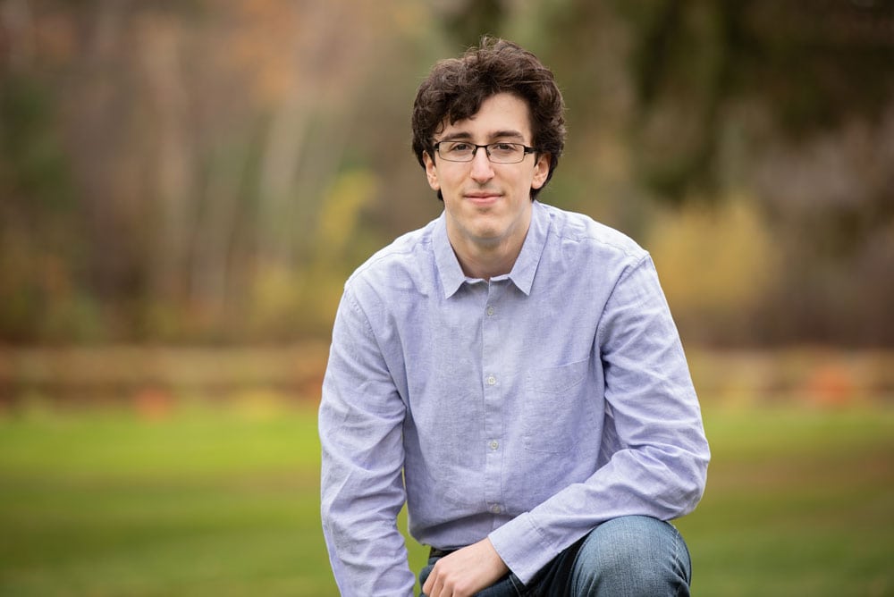 senior portrait in the fall outdoors near chelmsford, ma